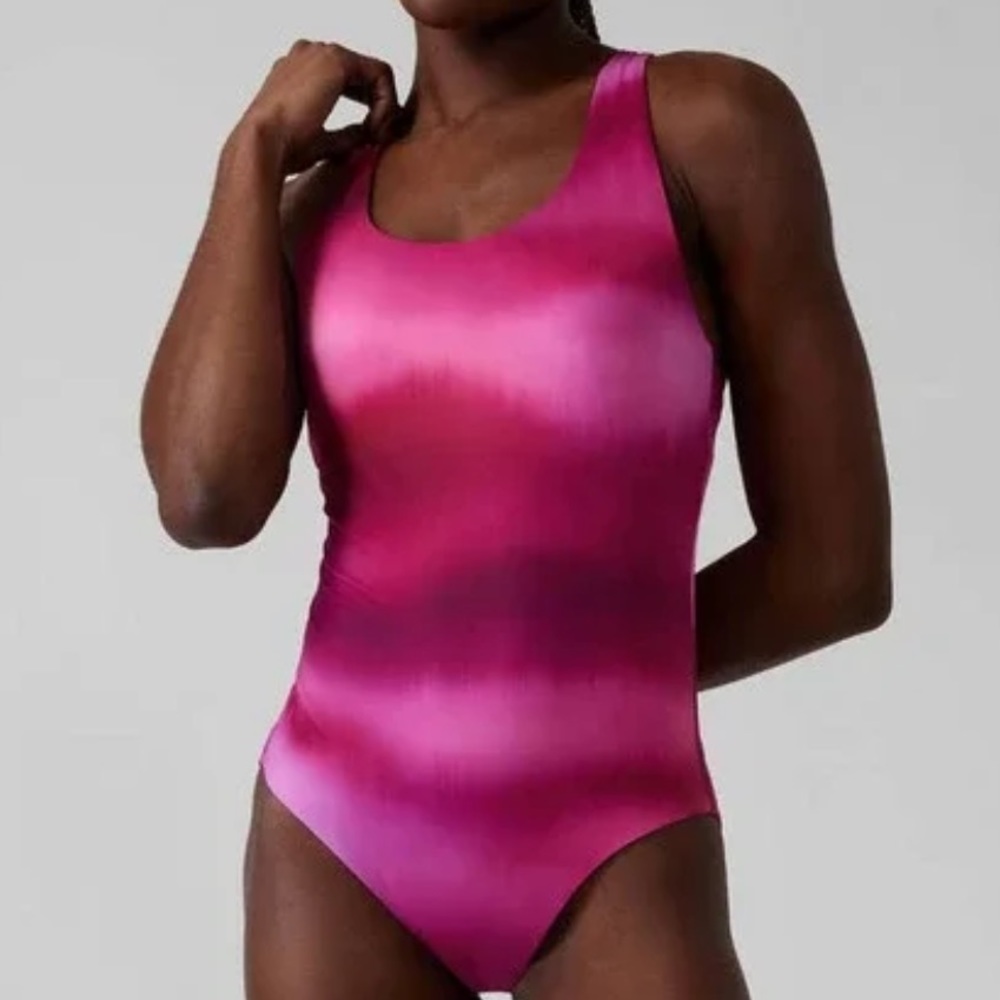Athleta Malibu one piece swimsuit sz L ,NWT